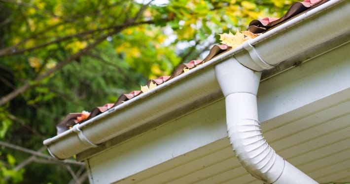 Outdoor-Fall-Plumbing-Tips-Pooles-Plumbing